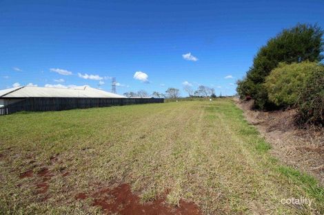 31 Neal St, Atherton, QLD 4883