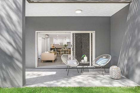 2/6 Surrey St, Nundah, QLD 4012