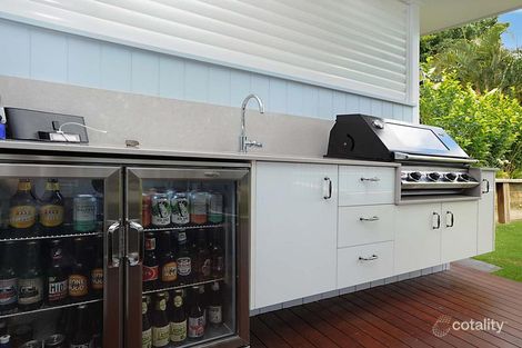Property photo of 24 Wellstead Avenue Coorparoo QLD 4151