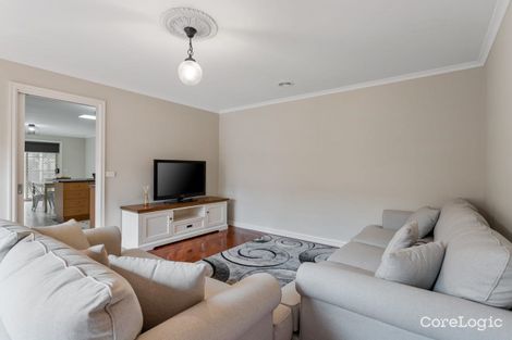 Property photo of 2/8 Westminster Avenue Hillside VIC 3037