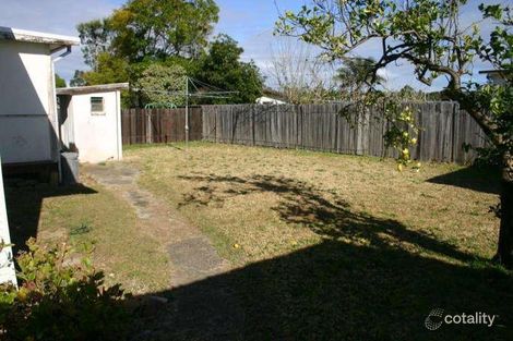 Property photo of 37 Weir Road Warragamba NSW 2752