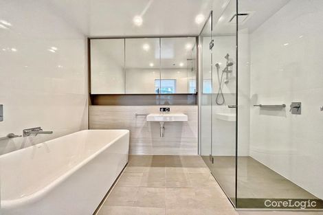 Property photo of 2206/486 Pacific Highway St Leonards NSW 2065