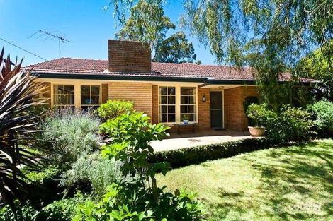 5 Fairlawn Ave, Turramurra, NSW 2074