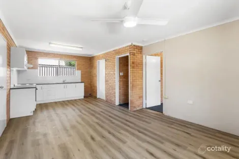 Property photo of 2/28 Grant Street Redcliffe QLD 4020