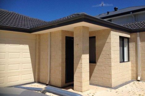 137c Nollamara Ave, Nollamara, WA 6061