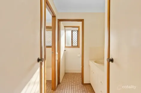 Property photo of 6 Balsa Street Elanora QLD 4221