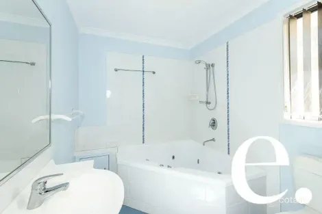 Property photo of 14 Osprey Court South Gladstone QLD 4680
