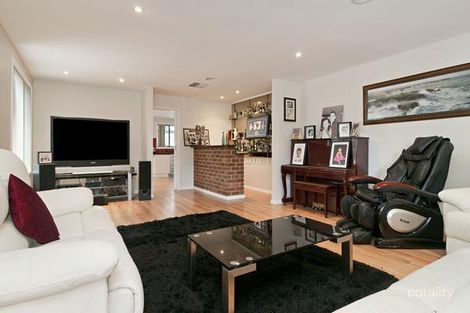 Property photo of 59 Zina Grove Mooroolbark VIC 3138