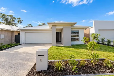 8 FIENNES RD, LOGAN RESERVE, QLD 4133