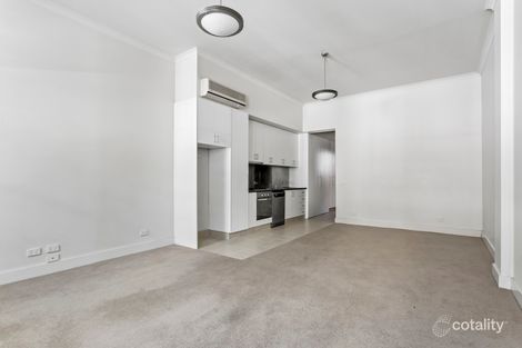 Property photo of 2/20 Somerset Place Melbourne VIC 3000