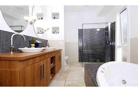 Property photo of 6 Schutt Street Newport VIC 3015