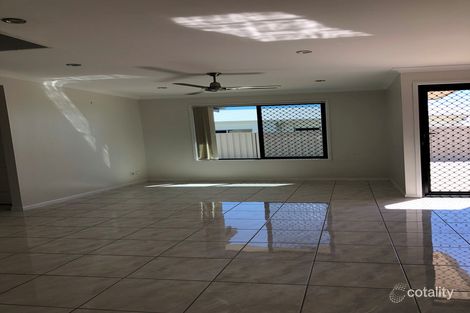 Property photo of 2/27 Moriarty Street Emerald QLD 4720