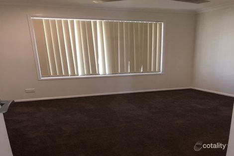 Property photo of 2/27 Moriarty Street Emerald QLD 4720
