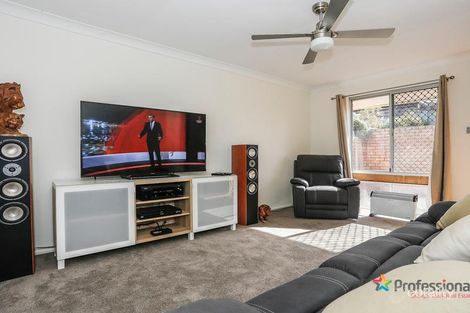 Property photo of 12 Rosewood Heights Craigie WA 6025