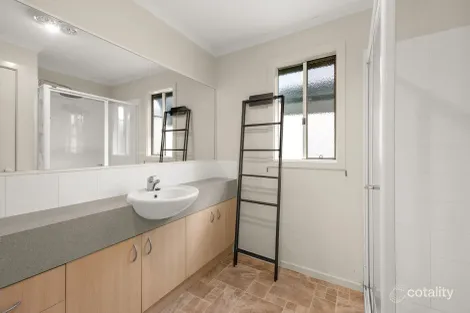 Property photo of 9 Sail Drive Hastings VIC 3915