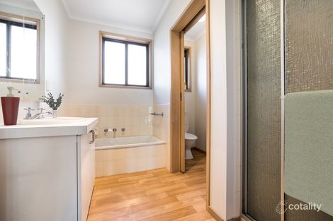 Property photo of 28/61 Fraser Crescent Wantirna South VIC 3152