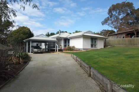 22 Mathers Ave, Launching Place, VIC 3139