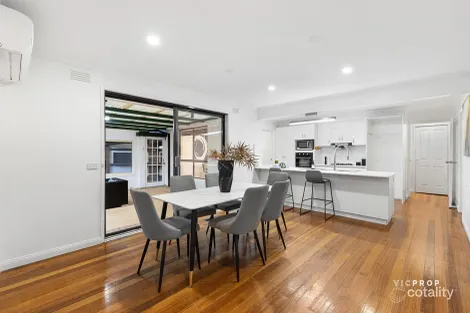 Property photo of 142 Mill Park Drive Mill Park VIC 3082