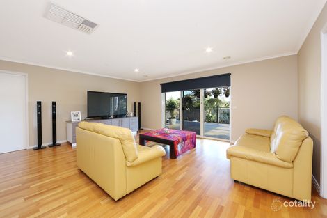 Property photo of 18 Harry Nance Close Lysterfield VIC 3156