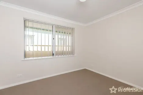 Property photo of 2/376 Chapman Road Bluff Point WA 6530