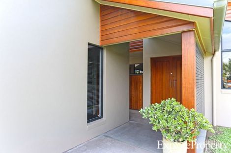 Property photo of 16 Wheeler Drive Glenella QLD 4740
