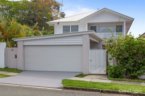 Property photo of 28 Sydney Street Labrador QLD 4215