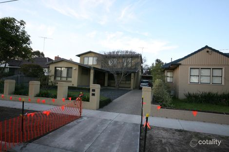 28 Fairmont Rd, Newtown, VIC 3220