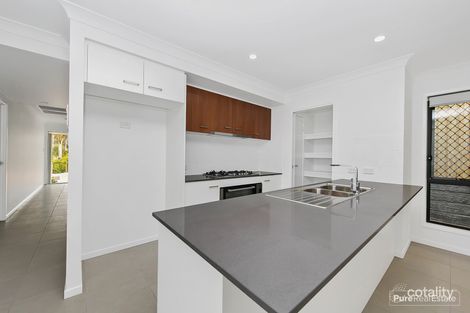 Property photo of 12 Forbes Crescent Upper Kedron QLD 4055