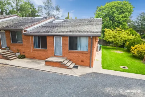 1/20 Drummond Ave, Armidale, NSW 2350