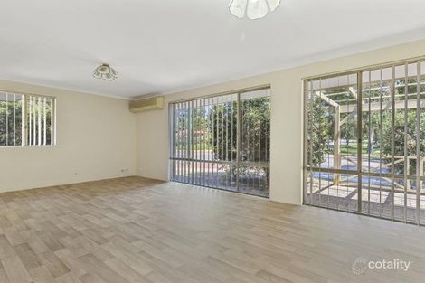 Property photo of 2 Davilak Crescent Como WA 6152