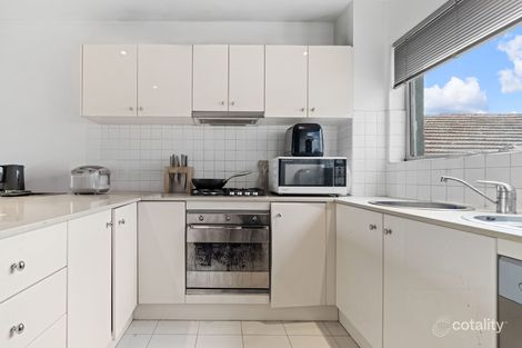 Property photo of 10/42-50 Napier Crescent Essendon VIC 3040