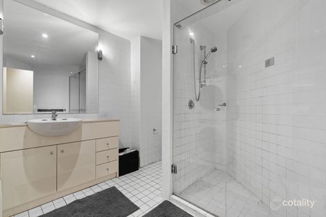 Property photo of 10/42-50 Napier Crescent Essendon VIC 3040