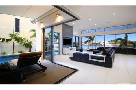 Property photo of 31 Barbuda Circuit Parrearra QLD 4575