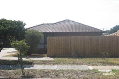 Property photo of 2/30-32 Ivanhoe Avenue St Albans VIC 3021