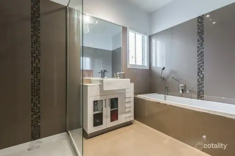 Property photo of 18 Nedlands Drive Highton VIC 3216