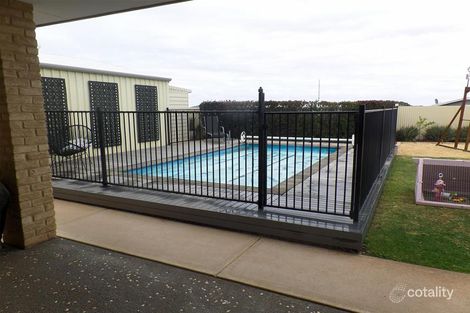 Property photo of 49 Tindals Crescent Hannans WA 6430