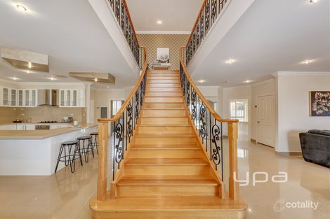 Property photo of 6 Hawkstowe Crescent Greenvale VIC 3059