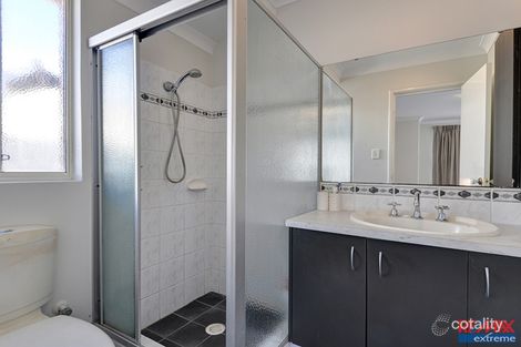 Property photo of 15 Apsley Bend Tapping WA 6065