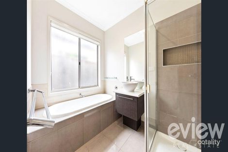 Property photo of 18 Mannikins Way Williams Landing VIC 3027