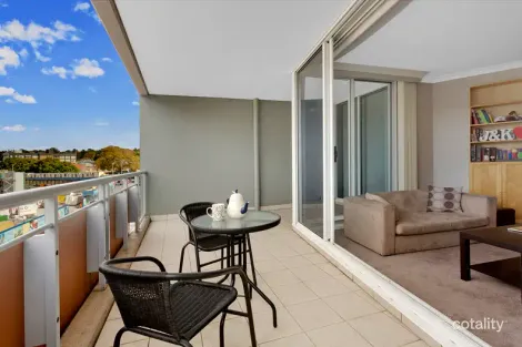 Property photo of 207/12 Howard Avenue Dee Why NSW 2099