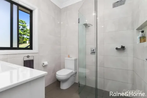 Property photo of 10 Thistle Way Fletcher NSW 2287