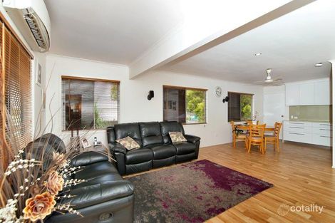 Property photo of 42 Rapur Street Raceview QLD 4305