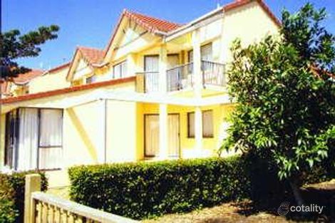 141/125 Santa Cruz Bvd, Clear Island Waters, QLD 4226