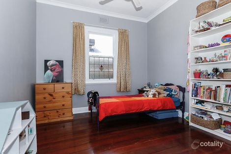 27 Parker St, Bassendean, WA 6054