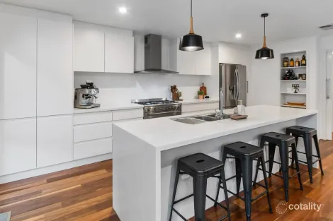 Property photo of 30 Park Street Seaford VIC 3198