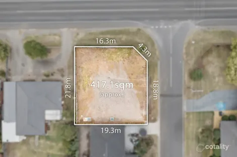 2 Greenglades Ct, Wandin North, VIC 3139