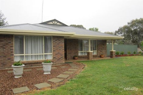 Property photo of 18 Mitchell Court Williamstown SA 5351