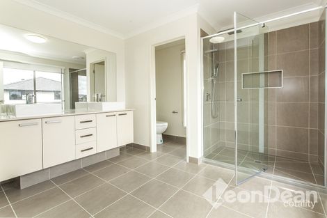 Property photo of 106 Homestead Road Berwick VIC 3806