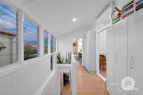 29 Amelia St, Coorparoo, QLD 4151