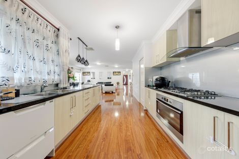 Property photo of 7 Winchcombe Way Cranbourne North VIC 3977